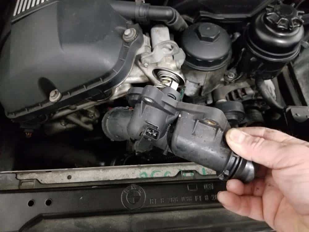 See U2571 in engine